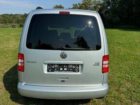 VOLKSWAGEN CADDY BLUEMOTIOM 1.6TDI 5MÍSTNÉ - 6