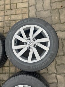 ORIGINÁL Alu Volkswagen Aragon R16, 5x112 - TOP STAV - 6