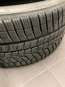 Zimní pneu 295/35 R23 Hankook - 6