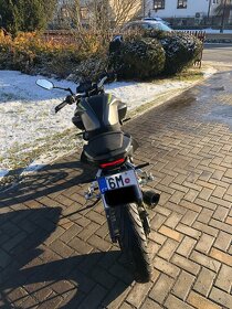 Yamaha mt 125 - 6