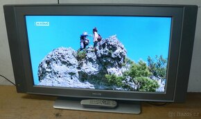LCD televize 80cm PHILIPS, 32 palců, nemá DVBT2 - 6
