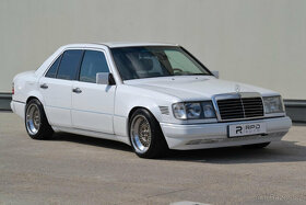 Mercedes-Benz 124 W124 300 TD  TOP  - 6