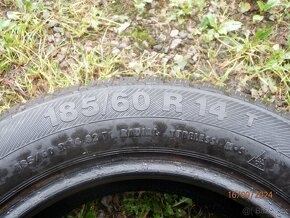 Prodám 2x Zimní gumy BARUM  185/60 R14 vzorek 2x7,2MM - 6