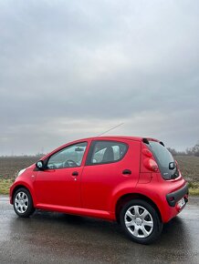 Prodám hezký Peugeot 107 1.0 VVTi 50 kw - 6