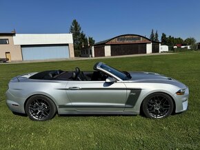 Prodám Ford Mustang GT 5.0 V8 cabrio 2018 - 6