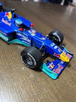 Sauber Petronas 1:18 - 6