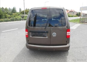 Volkswagen Caddy 2,0 TDI 103KW Highline Servisk nafta - 6