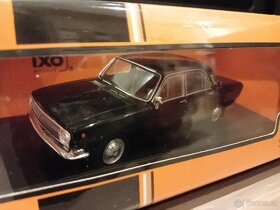 SAAB, Škoda, Volha, Lada, Ford, Pontiac a MB  1:43  IXO - 6