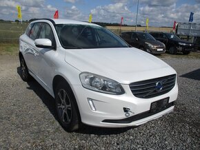 VOLVO XC60 D4 133kw AWD Geartronic 09/2014 havar. - 6