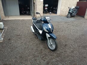 Piaggio Beverly 125i Cz doklady v ceně - 6