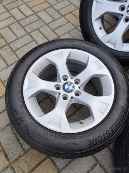 ALU 5x120 r17 BMW, T5 + LETNÍ PNEU - 6