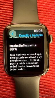 Apple watch SE - 44 , kompletní balení, krásný stav - 6