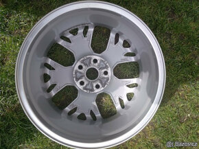 1 kus alu kola originál Mitsubishi R18 5x114,3 - 6