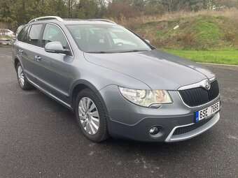 Škoda Superb 2 kombi 2,0 TDI DSG 4x4 outdoor - 6