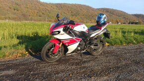 Yamaha R1 2012 - 6