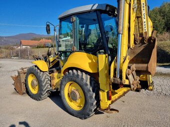 NEW HOLLAND LB115 B - 4 PS - 6