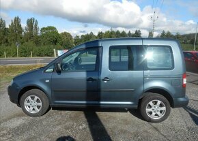 Volkswagen Caddy 1,4 16V 59 kW LIFE Family benzín manuál - 6