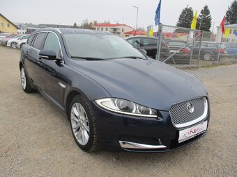 JAGUAR XF 2,2D 147kw Sportbrake Automat 12/2013 - 6