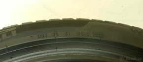 Pirelli Winter Sottozero 3 Run Flat 225/45 R18 95V 4,5-5,5mm - 6