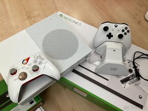 Xbox One S 1TB + KINECT pohybový senzor + bezdrátový ovladač - 6