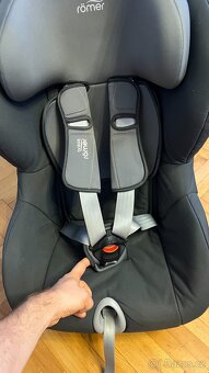 Autosedačka Britax Römer King II Black Edition - 6