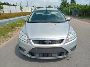 Ford Focus combi 1.6 16 Style,  1.majitel, velmi pěkný - 6