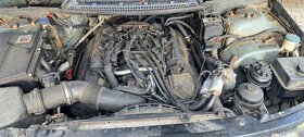 Land Rover Range Rover 4.4 - 6