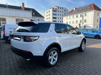 Land Rover Discovery Sport Pure 4x4 rok 06/2017 - 6