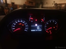 Peugeot Rifter 2019 1.2 PureTech HN05 najeto 2500km - 6