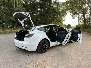 TESLA MODEL 3 PERFORMANCE - 6