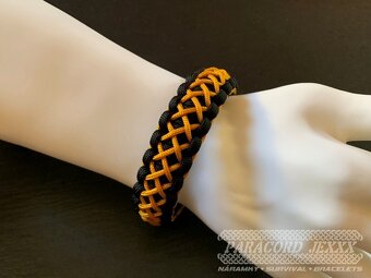 PARACORD náramek (19 cm) gold - black - 6