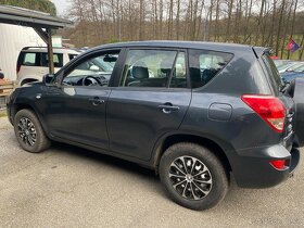 Toyota RAV4 4 2.2 Turbodiesel Sol MOC PĚKNÁ - 6