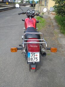 Honda CB 750 - 6