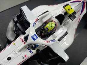 F1 URALKALI HAAS VF-21 GP BAHRAIN 2021 MICK SCHUMACHER 1:18 - 6