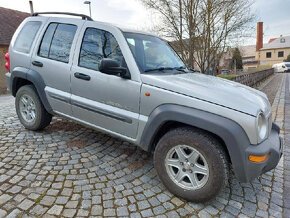 Jeep Cherokee KJ 2.5 CRDi / 105kW / 2002 / 4x4 / Manuál - 6