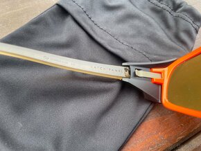 Oakley Latch Panel Orange/Prizm Bronze - 6