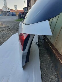 OPEL ASTRA J ZADNÍ DVEŘE
r.v 09-13 COMBI bez nutnosti lakov - 6