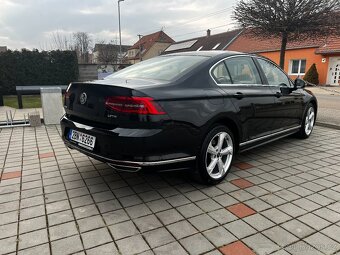 VW Passat B8 R-line 2.0 TDI 110 Kw 12/2017 - 6