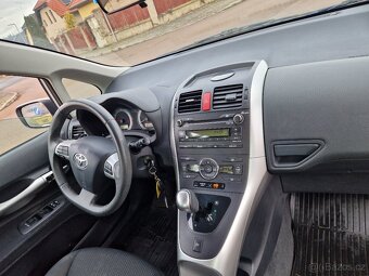 Toyota Auris 1.6 benzin - face lift - AUTOMAT - - 6