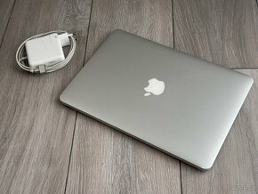 Apple MacBook Pro 13¨ / RETINA / 8Gb / 256Gb SSD - NOVÁ BATE - 6