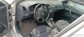 Škoda Octavia 2.0tdi 103Kw DSG převodovka HQL barva 9102 - 6