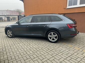 Škoda Superb 2.0 TDi 140kW 4x4 serviska - 6