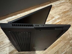 Lenovo LEGION 5 (Intel i5, RTX 2060) - herní notebook - 6