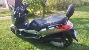 Yamaha x max 250 - 6