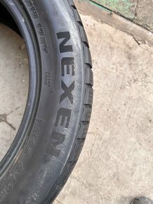 Prodám 2 zimní použité pneu Nexen 225/55 R18 - 6