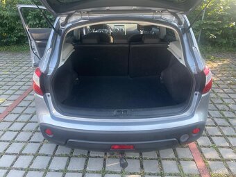 Nissan Qashqai 2012 + sada litých originálních kol - 6