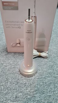 Zubní kartáček Philips Sonicare DiamondClean Prestige HX9992 - 6