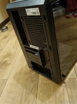 Cooler Master MasterBox Q300L - 6