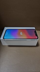 APPLE iPhone XR 64GB - 6