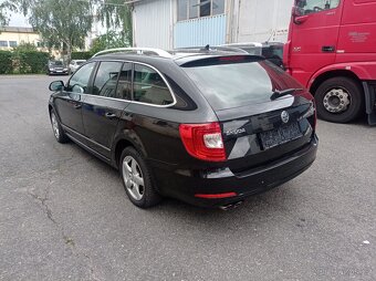 ŠKODA Superb 2 combi 2.0 TDI CR 103kW DSG NAVIGACE TOP STAV. - 6